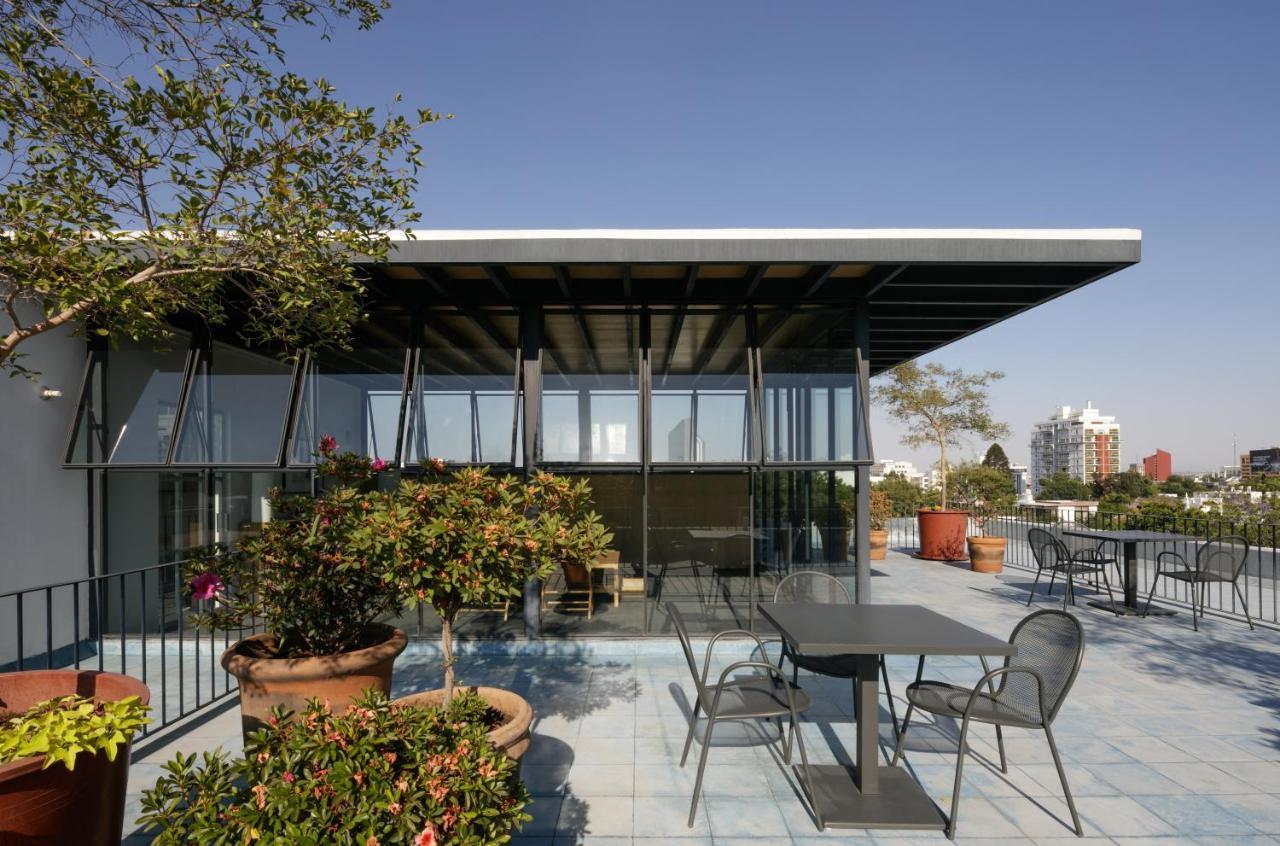 Suites Everness Guadalajara Exterior photo